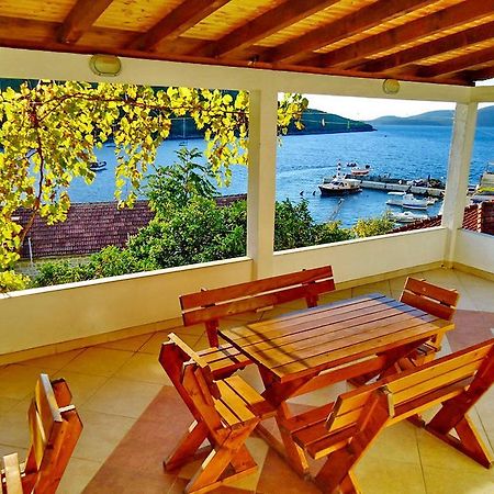 Apartments Vesna Tivat Ruang foto