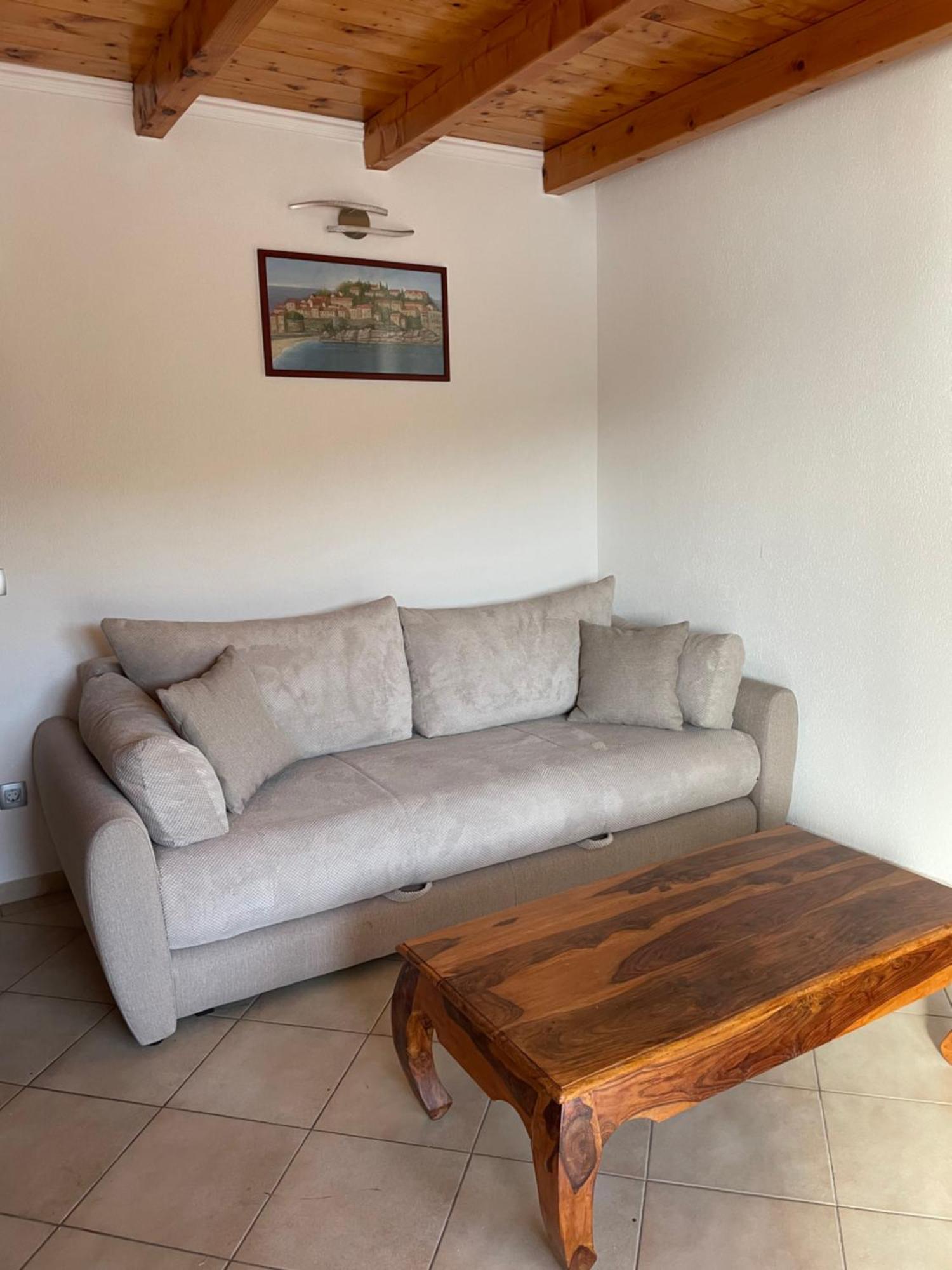 Apartments Vesna Tivat Bagian luar foto