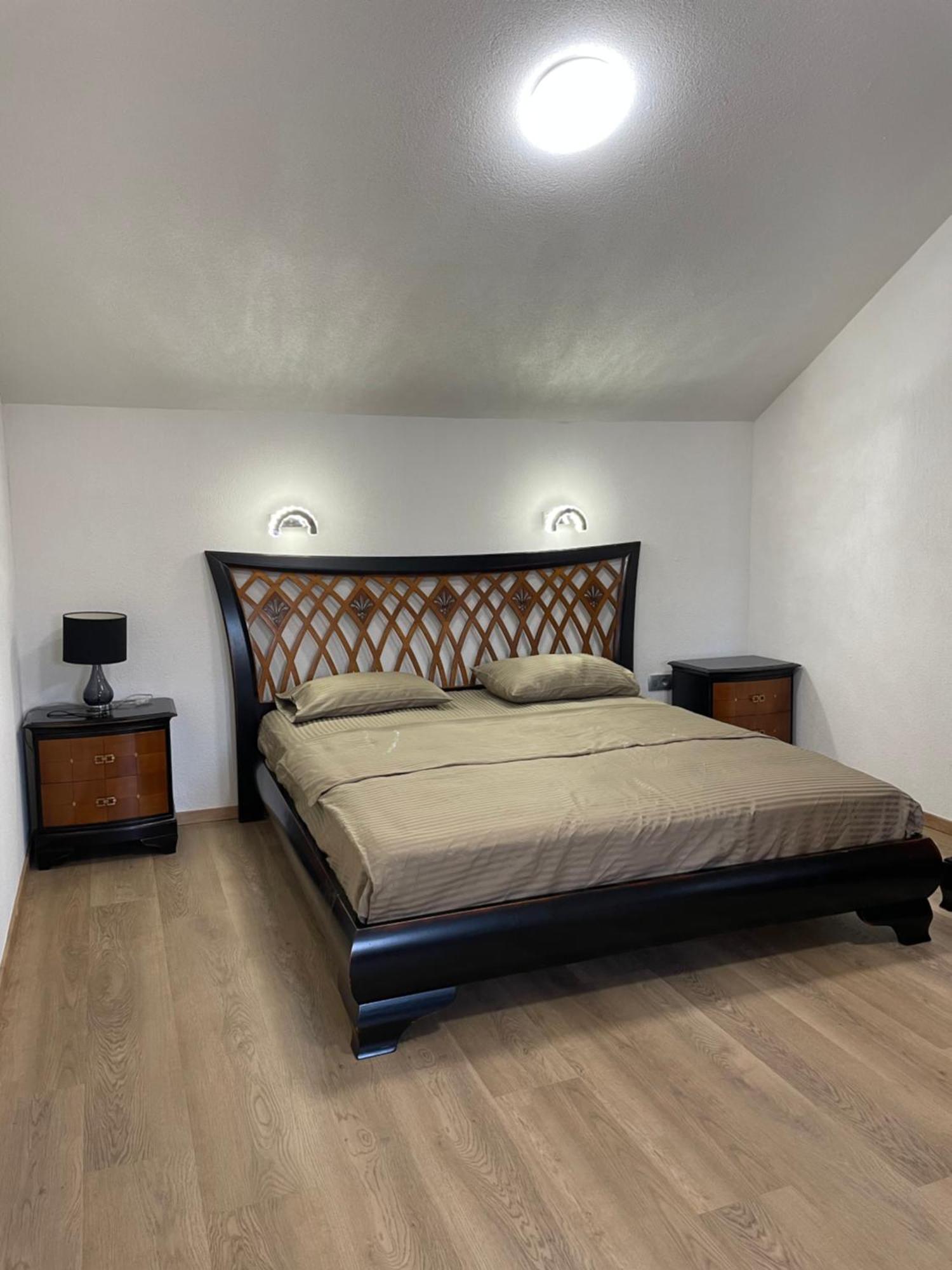 Apartments Vesna Tivat Bagian luar foto