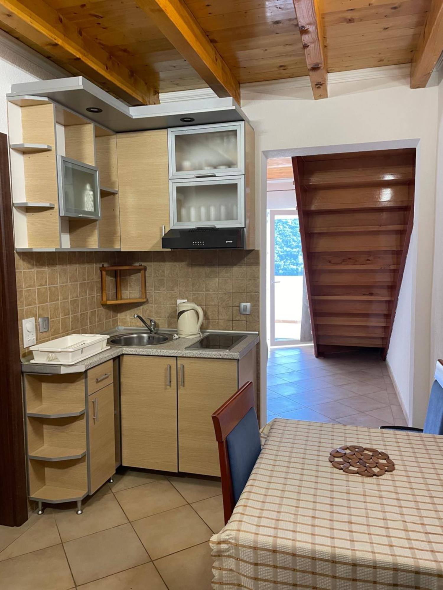 Apartments Vesna Tivat Bagian luar foto